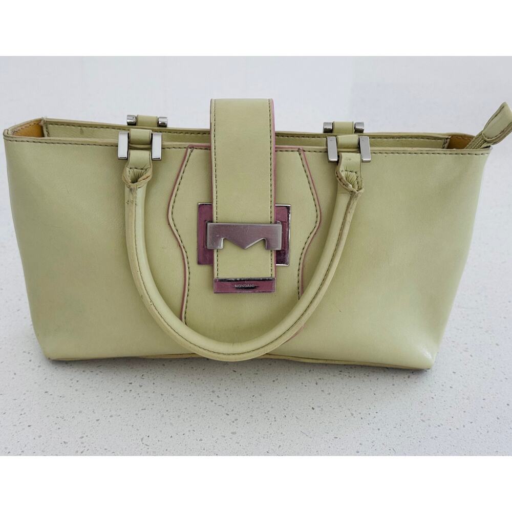 Mondani Soft Green Leather Tote and complimentary color Yellow Belt - Picture 2 of 7